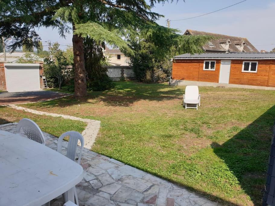 Gite 70m2 terrasse terrain clos 500 m2 3 voitures Grand-Couronne Exterior foto